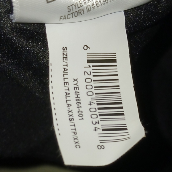 BCBG Tuxedo Blazer in Black - Picture 8 of 15